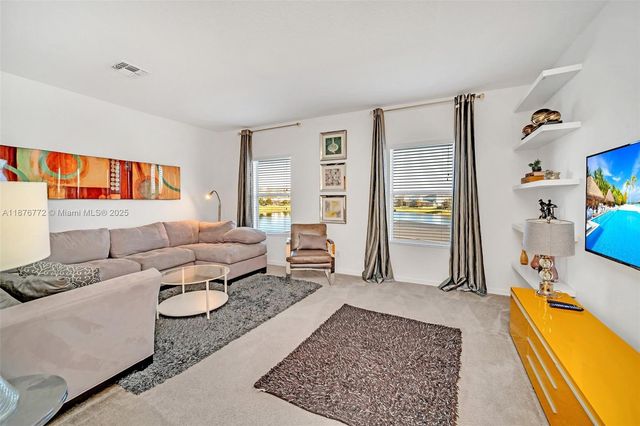 447 Marcello Blvd, Kissimmee, FL 34746