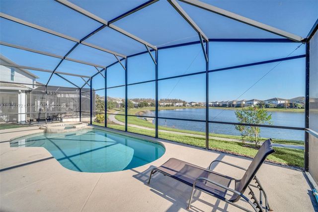 447 Marcello Blvd, Kissimmee, FL 34746