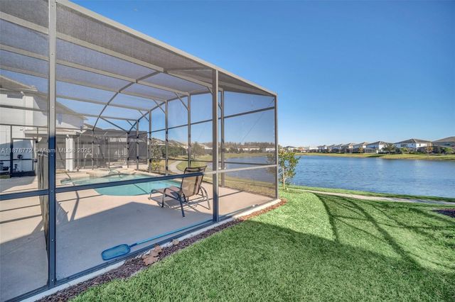 447 Marcello Blvd, Kissimmee, FL 34746