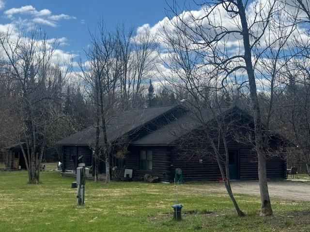 599 Collinsville Road, Craftsbury, VT 05826
