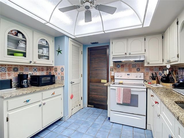 8186 BOCA GRANDE AVENUE, North Port, FL 34287