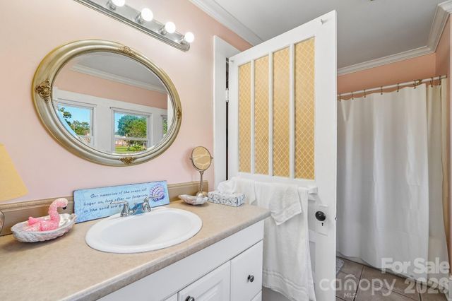 500 N Chapel Street, Landis, NC 28088