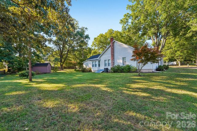 500 N Chapel Street, Landis, NC 28088