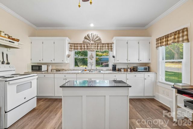 500 N Chapel Street, Landis, NC 28088