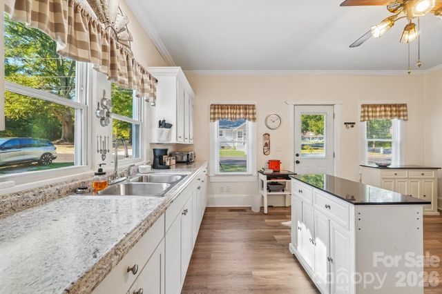 500 N Chapel Street, Landis, NC 28088