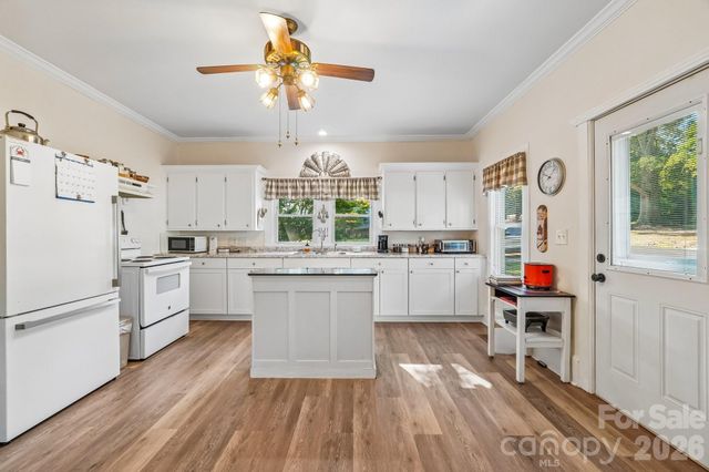 500 N Chapel Street, Landis, NC 28088