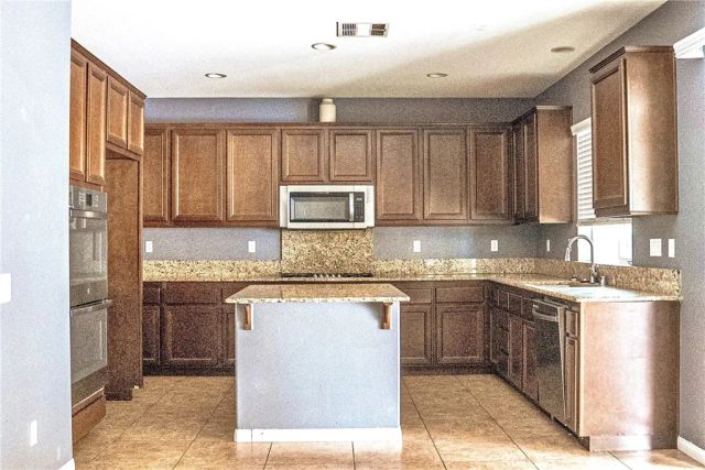 1373 Aztec Court, Beaumont, CA 92223