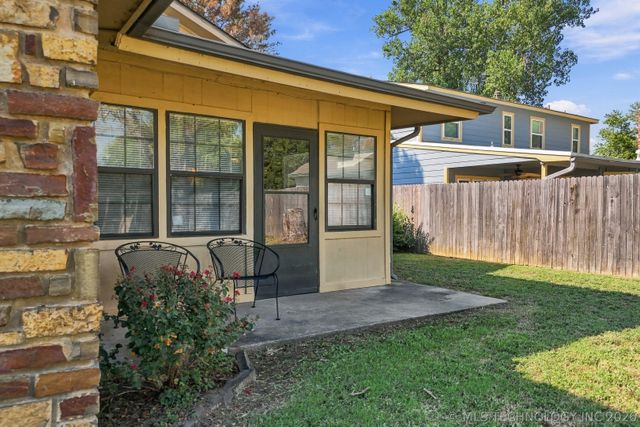 161 E K Place, Jenks, OK 74037