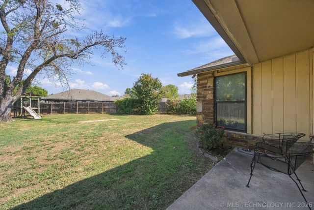 161 E K Place, Jenks, OK 74037
