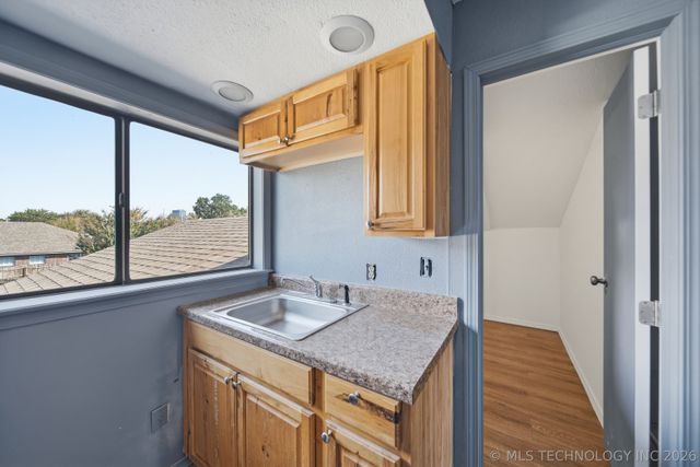161 E K Place, Jenks, OK 74037