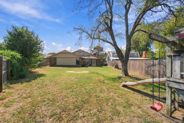 161 E K Place, Jenks, OK 74037