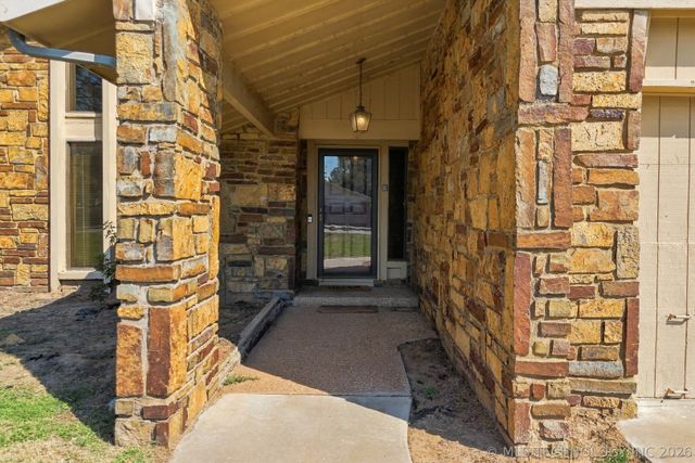 161 E K Place, Jenks, OK 74037