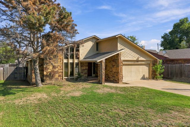 161 E K Place, Jenks, OK 74037