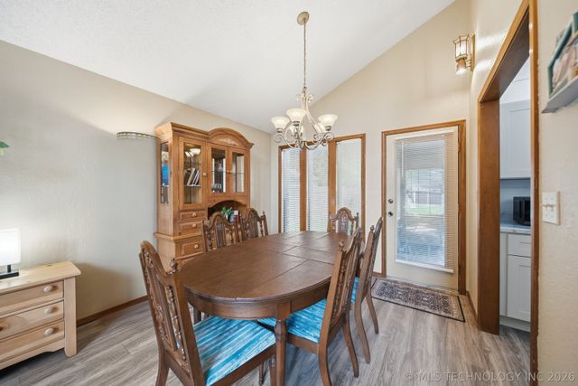 161 E K Place, Jenks, OK 74037