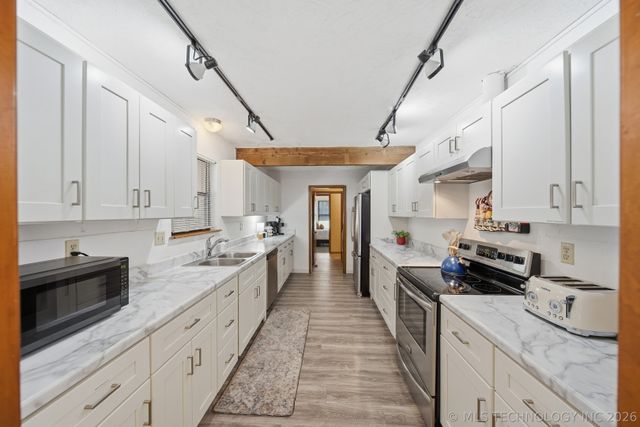 161 E K Place, Jenks, OK 74037