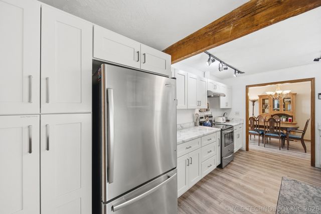 161 E K Place, Jenks, OK 74037