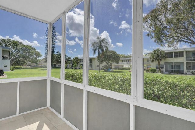 172 Norwich H, West Palm Beach, FL 33417