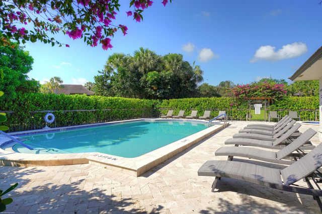 13334 Polo Club Road 235, Wellington, FL 33414