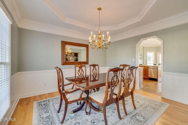 100 Barefoot Landing Drive, Blountville, TN 37617