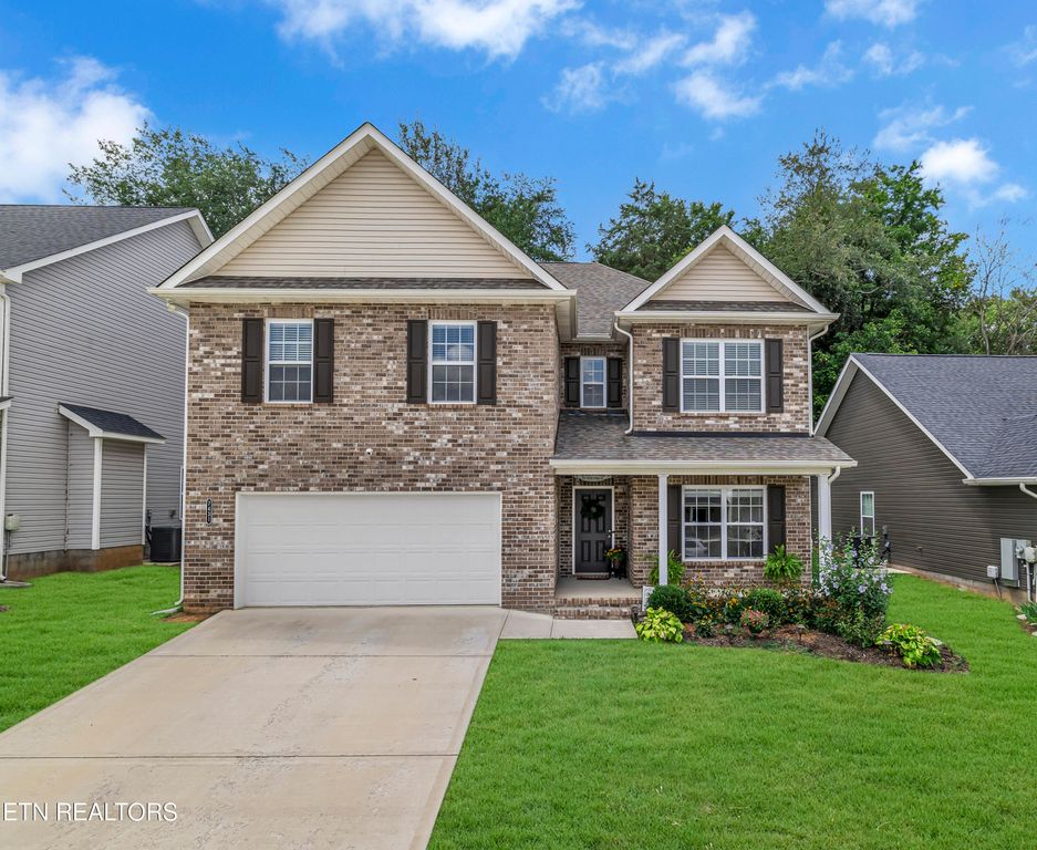 7431 Emory Orchard Lane, Knoxville, TN 37931