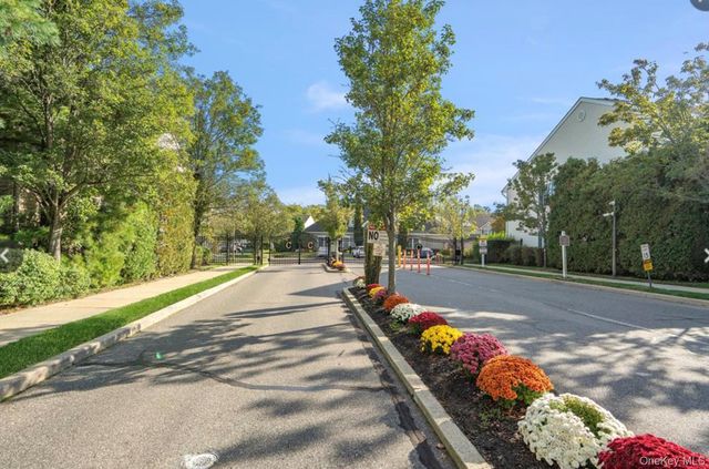 54 Morley Circle, Melville, NY 11747