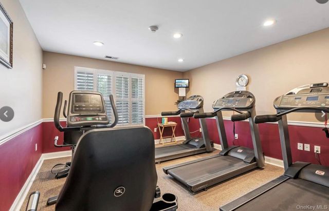 54 Morley Circle, Melville, NY 11747