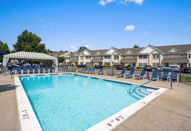 54 Morley Circle, Melville, NY 11747