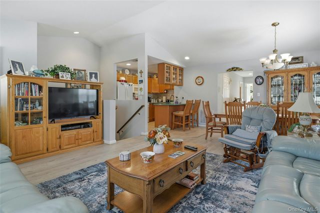 54 Morley Circle, Melville, NY 11747