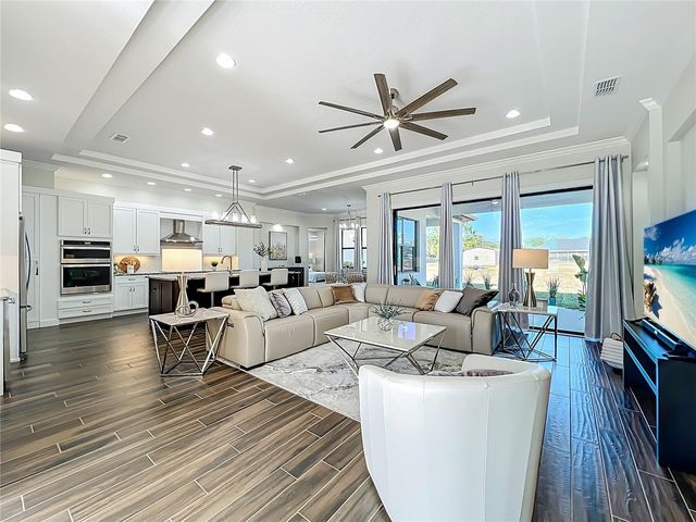 20415 QUINLAN STREET, Orlando, FL 32833