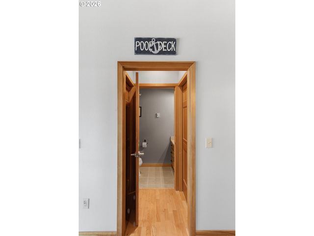 1359 VILLAGE Loop, Bandon, OR 97411