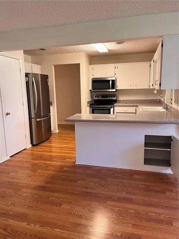8591 SW 93RD PLACE E, Ocala, FL 34481