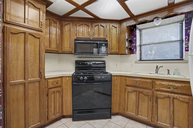 4422 W Princeton Place, Broken Arrow, OK 74012