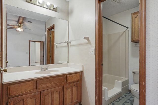 4422 W Princeton Place, Broken Arrow, OK 74012