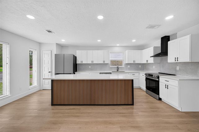 1407 Neptune Lane, Houston, TX 77062