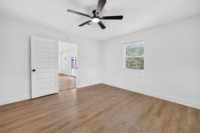 1407 Neptune Lane, Houston, TX 77062