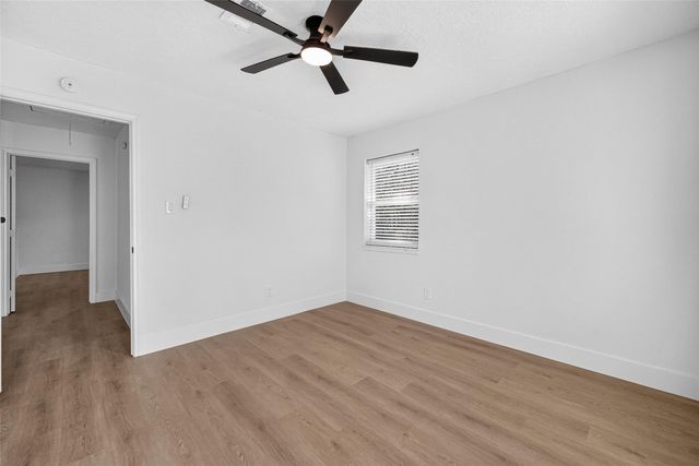 1407 Neptune Lane, Houston, TX 77062