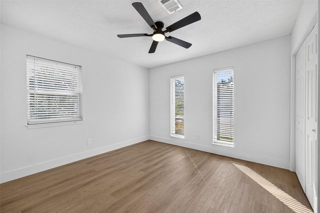 1407 Neptune Lane, Houston, TX 77062