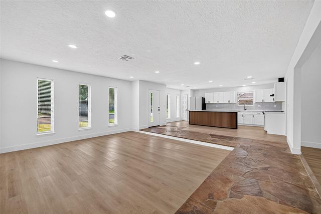 1407 Neptune Lane, Houston, TX 77062
