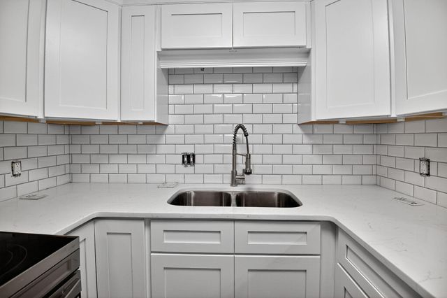 103 Forest Drive, Fort Walton Beach, FL 32547