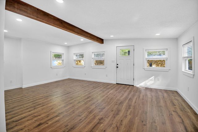 103 Forest Drive, Fort Walton Beach, FL 32547