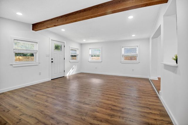 103 Forest Drive, Fort Walton Beach, FL 32547