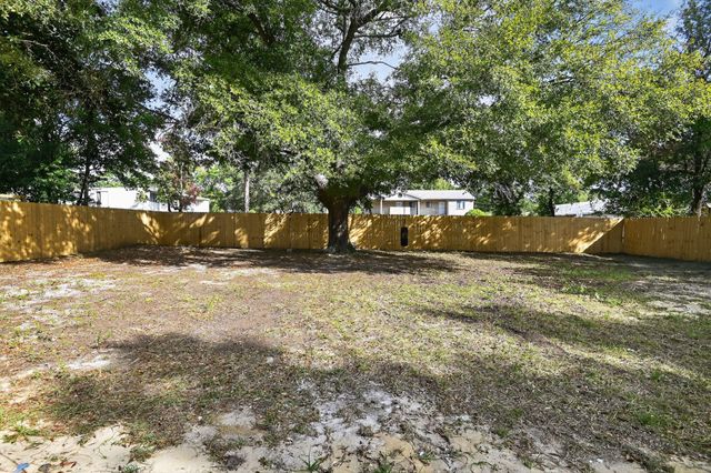 103 Forest Drive, Fort Walton Beach, FL 32547