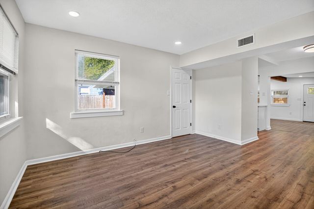 103 Forest Drive, Fort Walton Beach, FL 32547