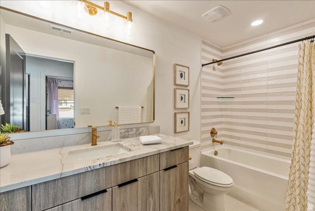 Image 18 of property listing at 2458 W AURORA AVE #287, Mapleton, UT 84664