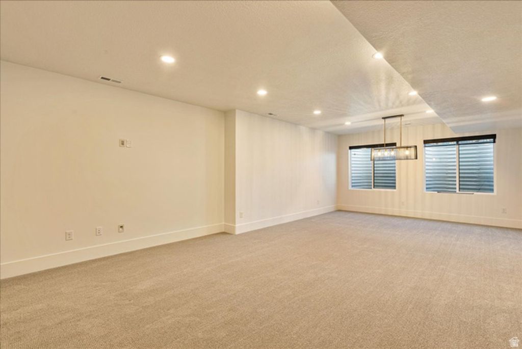 Image 20 of property listing at 2458 W AURORA AVE #287, Mapleton, UT 84664