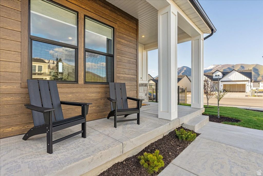 Image 3 of property listing at 2458 W AURORA AVE #287, Mapleton, UT 84664