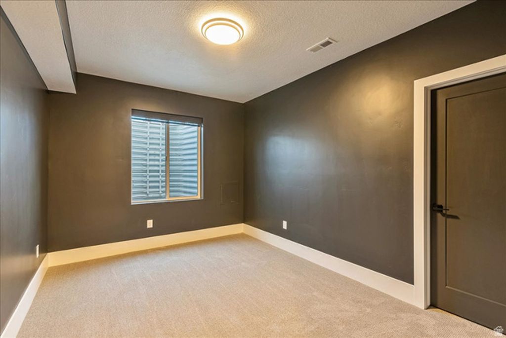 Image 22 of property listing at 2458 W AURORA AVE #287, Mapleton, UT 84664