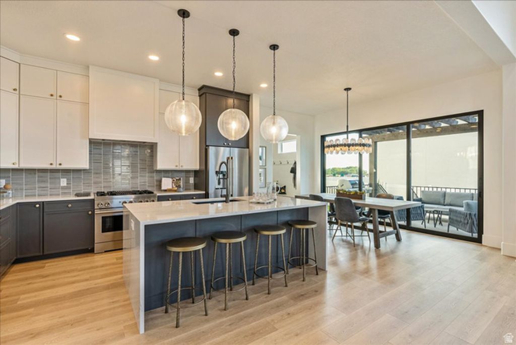 Image 9 of property listing at 2458 W AURORA AVE #287, Mapleton, UT 84664