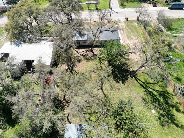 201 County Road 279, Liberty Hill, TX 78642