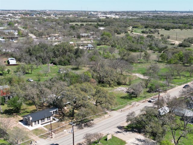 201 County Road 279, Liberty Hill, TX 78642